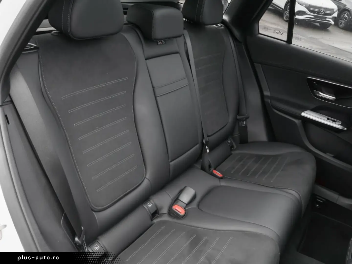 MERCEDES-BENZ GLC 200 4M AMG-Sport Pano AHK 360 Memo