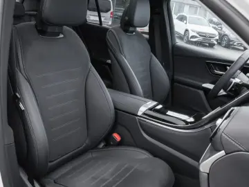 MERCEDES-BENZ GLC 200 4M AMG-Sport Pano AHK 360 Memo