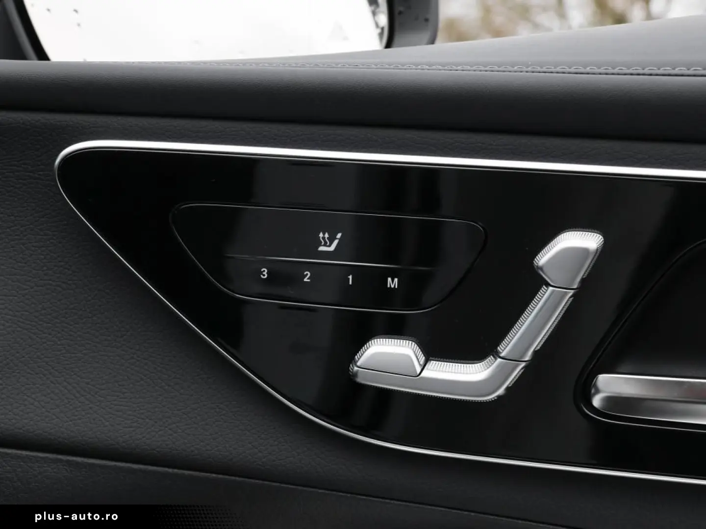 MERCEDES-BENZ GLC 200 4M AMG-Sport Pano AHK 360 Memo