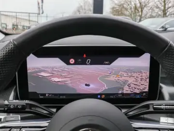 MERCEDES-BENZ GLC 200 4M AMG-Sport Pano AHK 360 Memo