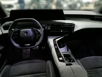 PEUGEOT 3008 GT Hybrid Navi 360 Cam Alcantara