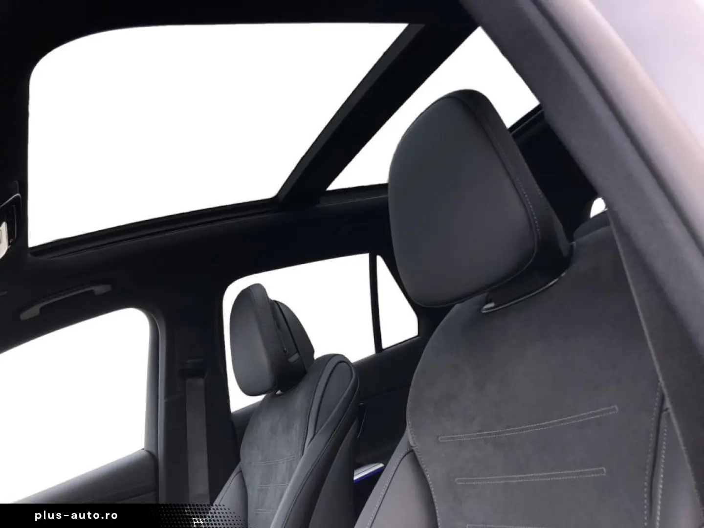 MERCEDES-BENZ GLC 200 4MATIC  MBUX AMG Pano AHK SpurW S-Sitz