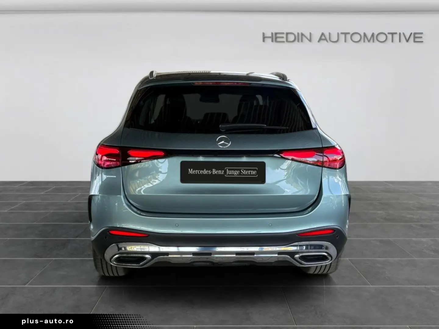 MERCEDES-BENZ GLC 200 4M AMG LED AMBIENT PANO AHK