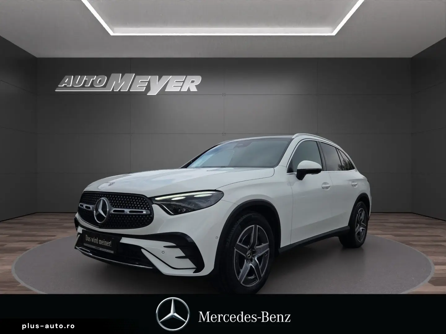 MERCEDES-BENZ GLC 300 4M AMG ADV PANO AHK DISTR MEMORY