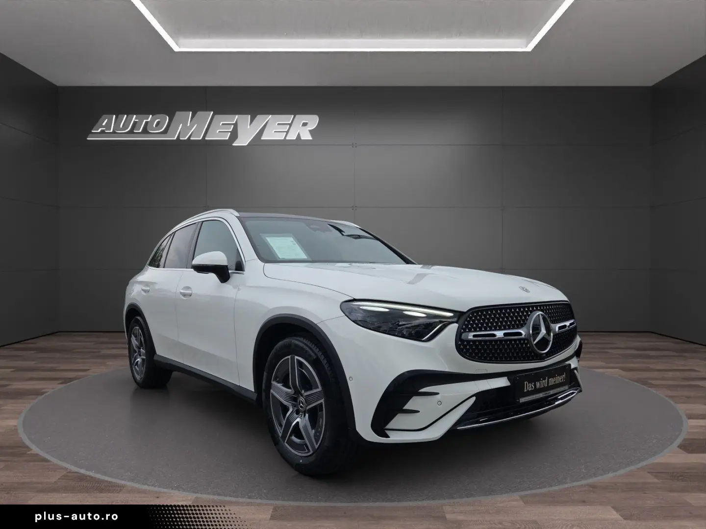 MERCEDES-BENZ GLC 300 4M AMG ADV PANO AHK DISTR MEMORY