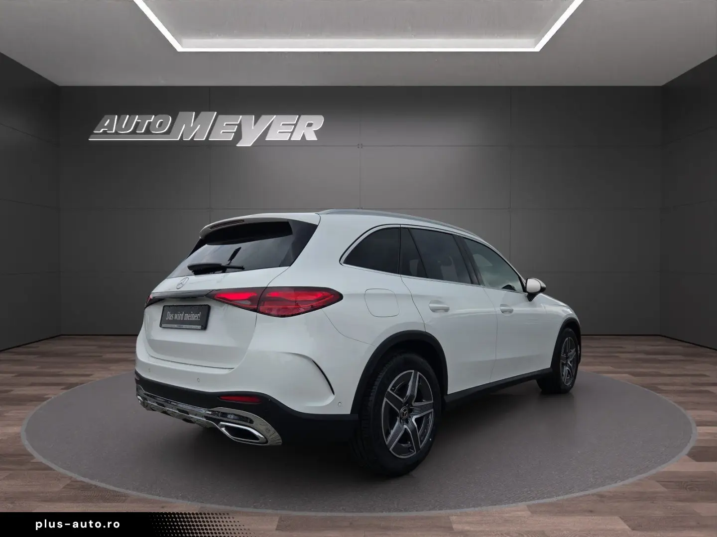 MERCEDES-BENZ GLC 300 4M AMG ADV PANO AHK DISTR MEMORY