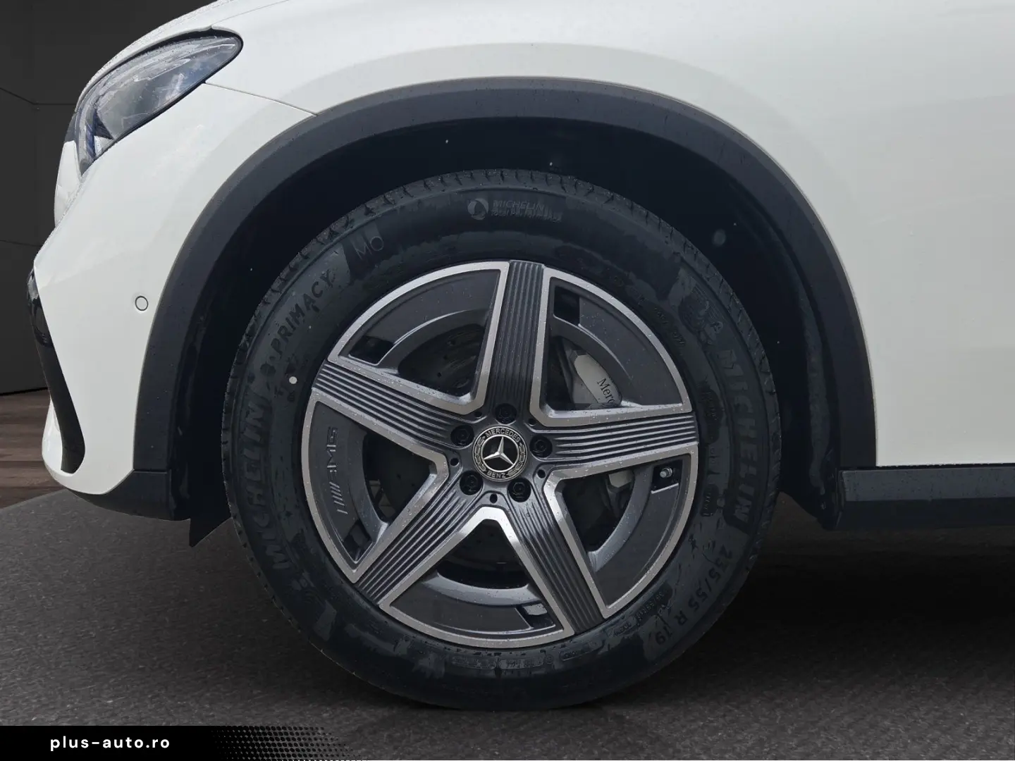 MERCEDES-BENZ GLC 300 4M AMG ADV PANO AHK DISTR MEMORY
