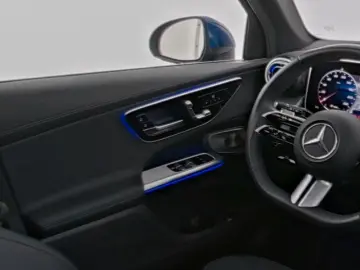 MERCEDES-BENZ GLC 300 4MATIC AMG HUD DIGI BURM. KEYL. 360