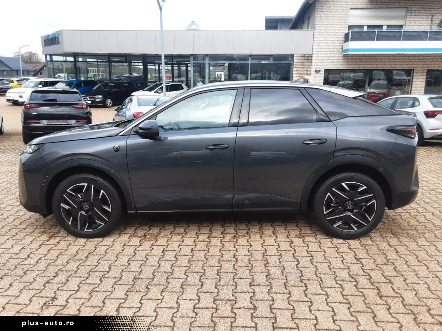 PEUGEOT 3008 Hybrid 136 GT 360G Navi LED
