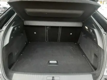 PEUGEOT 3008 Hybrid 136 GT 360G Navi LED