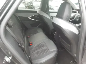 PEUGEOT 3008 Hybrid 136 GT 360G Navi LED