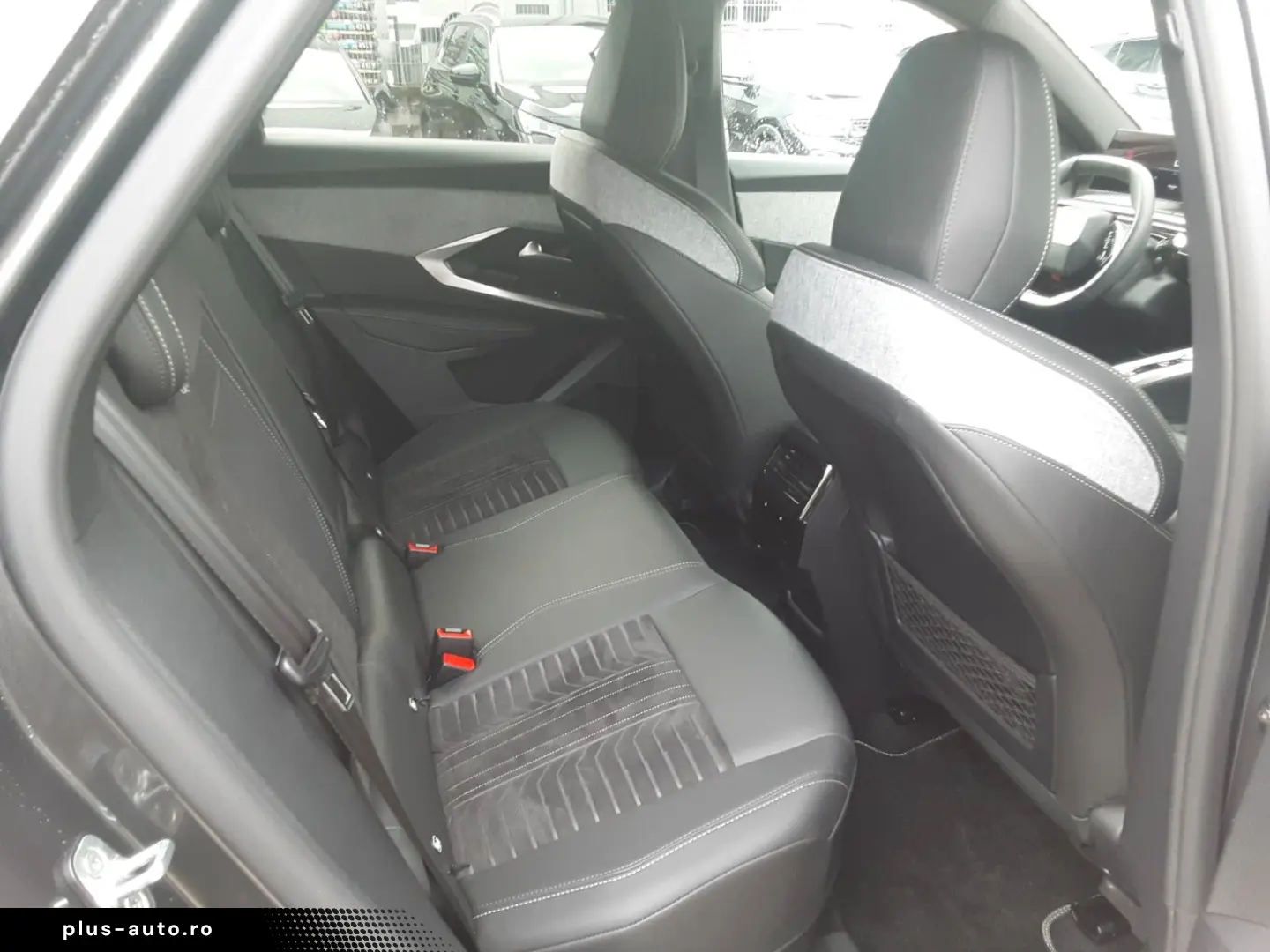 PEUGEOT 3008 Hybrid 136 GT 360G Navi LED