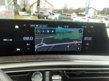 PEUGEOT 3008 Hybrid 136 GT 360G Navi LED