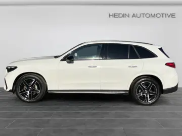 MERCEDES-BENZ GLC 300 4M AMG NIGHT DIGLI DISTR 360  PANO SHZ