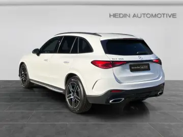 MERCEDES-BENZ GLC 300 4M AMG NIGHT DIGLI DISTR 360  PANO SHZ