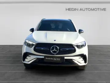 MERCEDES-BENZ GLC 300 4M AMG NIGHT DIGLI DISTR 360  PANO SHZ