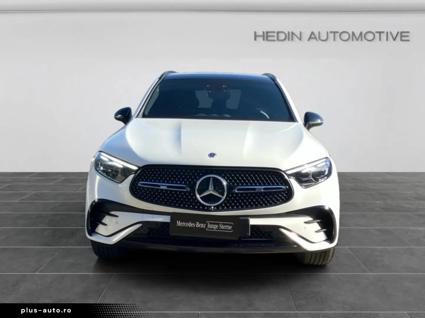 MERCEDES-BENZ GLC 300 4M AMG NIGHT DIGLI DISTR 360  PANO SHZ