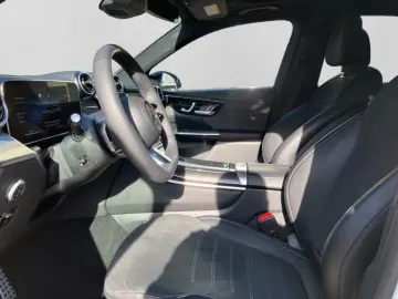 MERCEDES-BENZ GLC 300 4M AMG NIGHT DIGLI DISTR 360  PANO SHZ