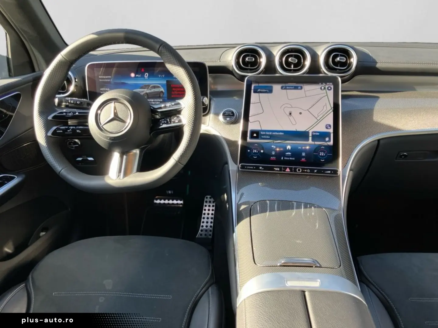 MERCEDES-BENZ GLC 300 4M AMG NIGHT DIGLI DISTR 360  PANO SHZ