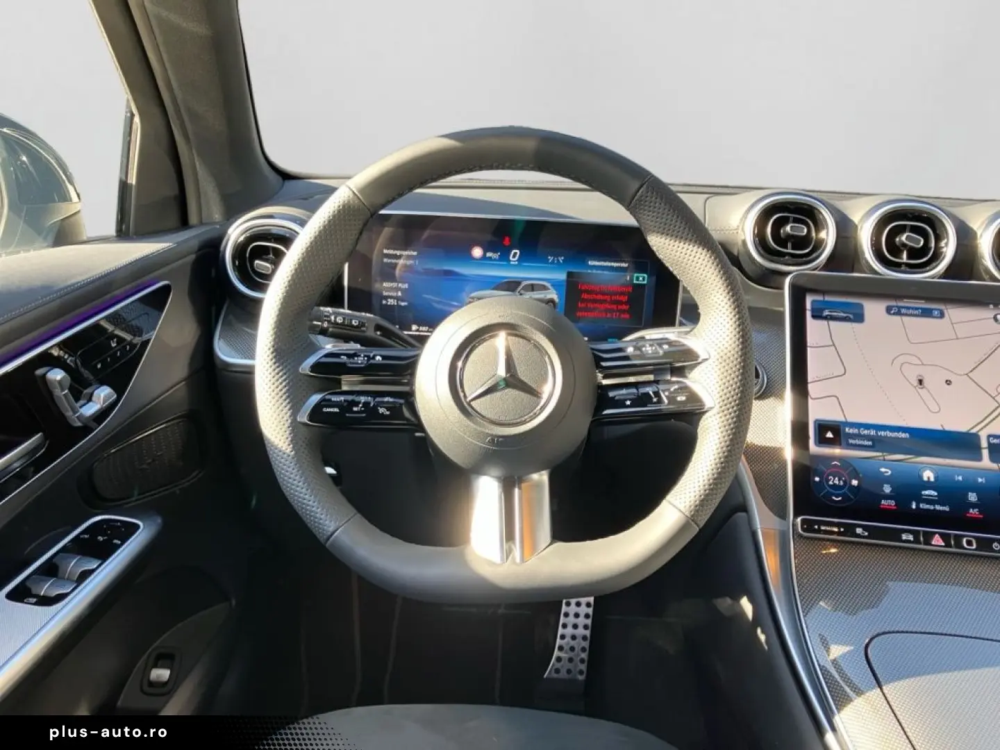 MERCEDES-BENZ GLC 300 4M AMG NIGHT DIGLI DISTR 360  PANO SHZ