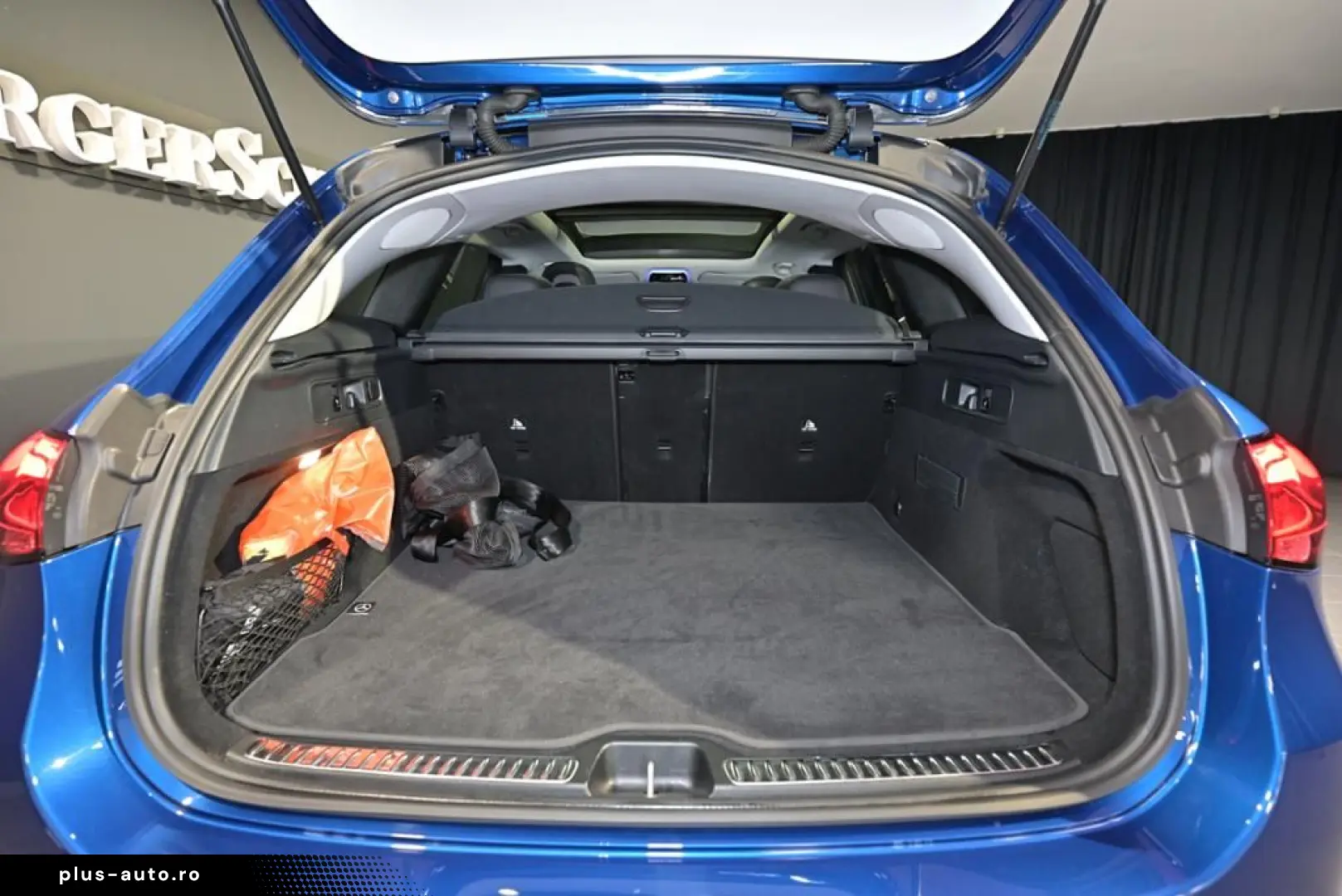 MERCEDES-BENZ GLC 300 4M AMG 360 LED PANO MEMORY