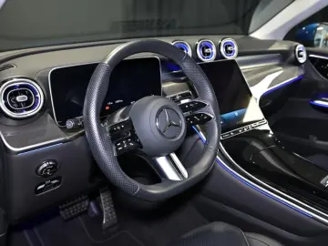 MERCEDES-BENZ GLC 300 4M AMG 360 LED PANO MEMORY