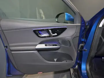 MERCEDES-BENZ GLC 300 4M AMG 360 LED PANO MEMORY