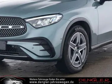 MERCEDES-BENZ GLC 200 4M FAP  PANO AHK 360 MEMO Edition AMG