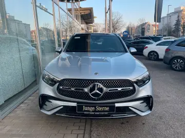 MERCEDES-BENZ GLC 300 4M AMG  PREMIUM PANO AHK 360