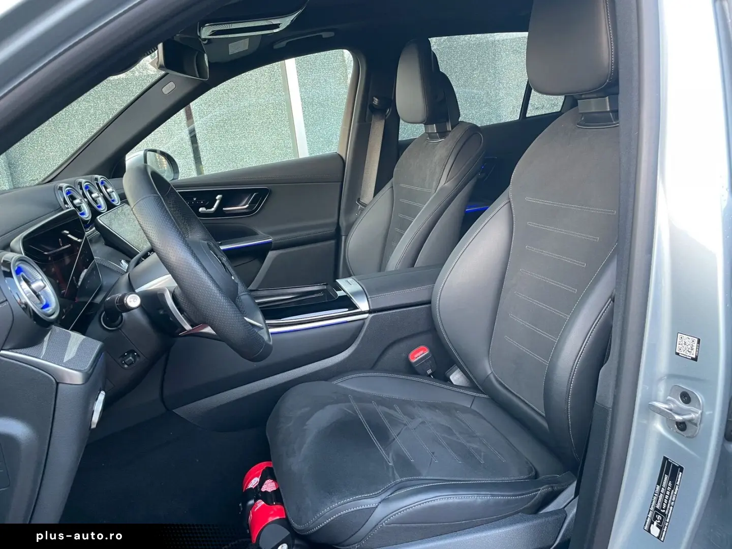 MERCEDES-BENZ GLC 300 4M AMG  PREMIUM PANO AHK 360