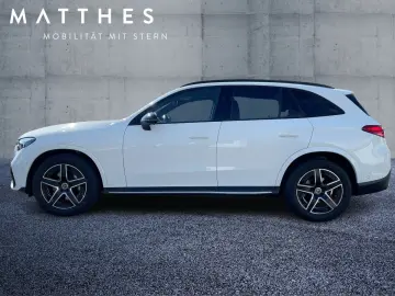 MERCEDES-BENZ GLC 300 4M AMG Night Pano 360  AHK