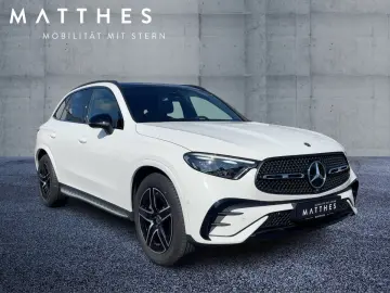 MERCEDES-BENZ GLC 300 4M AMG Night Pano 360  AHK