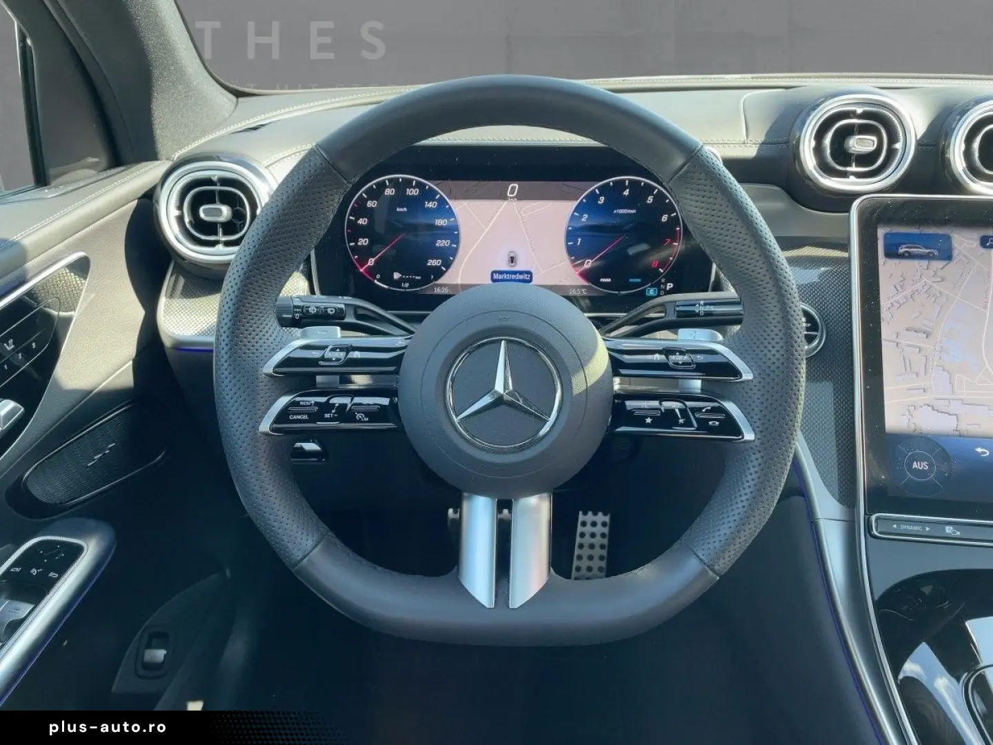 MERCEDES-BENZ GLC 300 4M AMG Night Pano 360  AHK