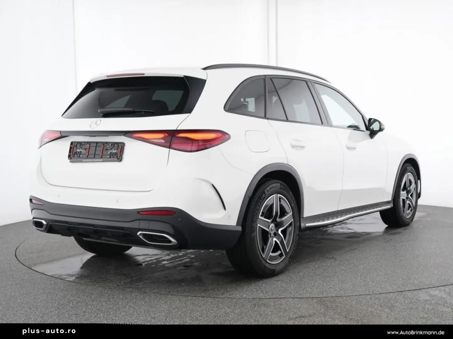 MERCEDES-BENZ GLC 200 4M AMG AHK PANO DISTRONIC NIGHT MEMORY