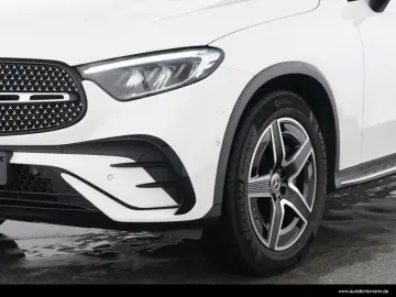 MERCEDES-BENZ GLC 200 4M AMG AHK PANO DISTRONIC NIGHT MEMORY