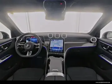 MERCEDES-BENZ GLC 200 4M AMG AHK PANO DISTRONIC NIGHT MEMORY