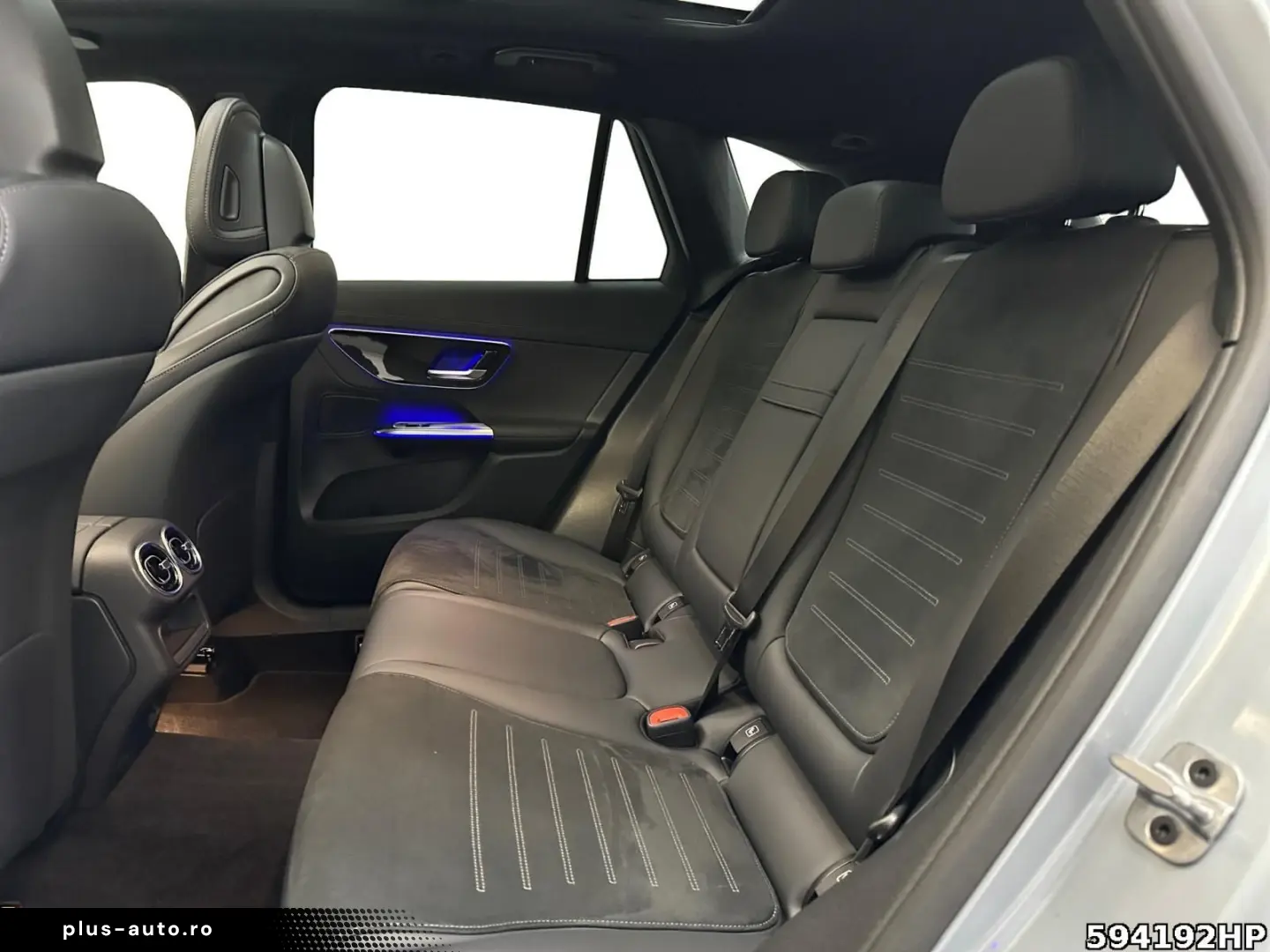 MERCEDES-BENZ GLC 300 4M AMG  Pano AHK Memory 20