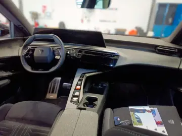PEUGEOT NEUER 3008 GT Hybrid e-DSC6  ALCANTARA