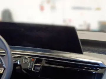 PEUGEOT NEUER 3008 GT Hybrid e-DSC6  ALCANTARA