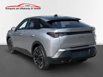 PEUGEOT 3008 Hybrid 136 GT  360   Matrix  Navi  19