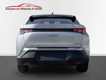 PEUGEOT 3008 Hybrid 136 GT  360   Matrix  Navi  19