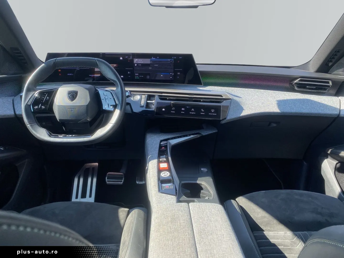 PEUGEOT 3008 Hybrid 136 GT  360   Matrix  Navi  19
