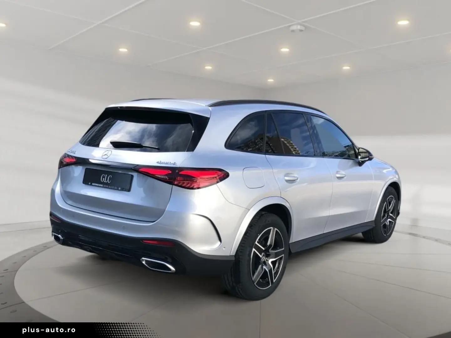 MERCEDES-BENZ GLC 200 4MATIC  MBUX AMG Pano AHK
