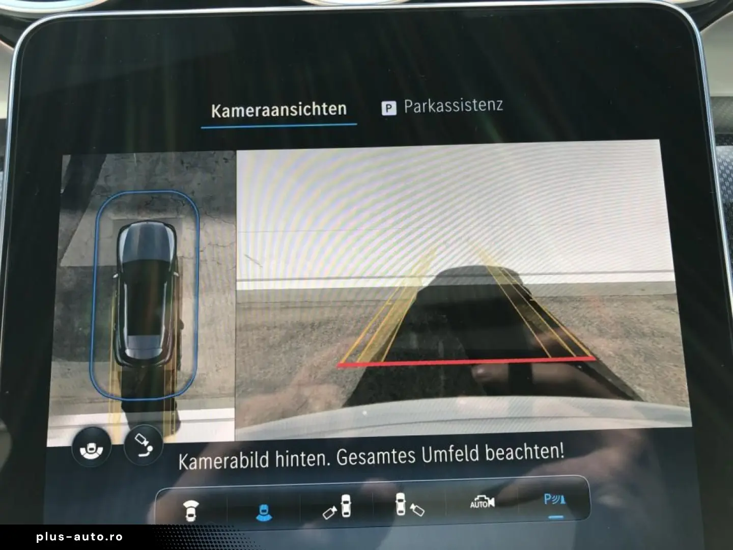 MERCEDES-BENZ GLC 200 4MATIC  MBUX AMG Pano AHK