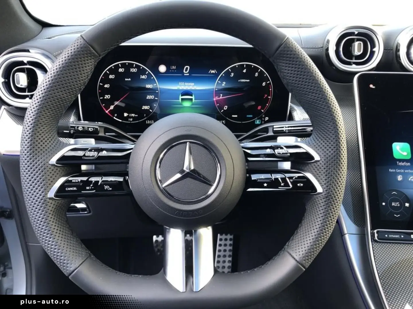 MERCEDES-BENZ GLC 200 4MATIC  MBUX AMG Pano AHK