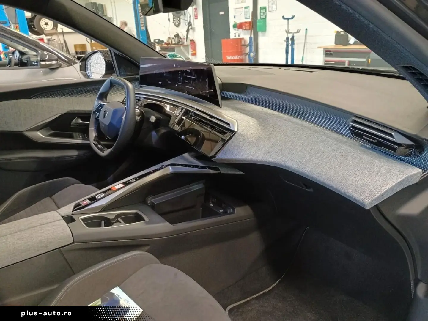 PEUGEOT NEUER 3008 GT Hybrid e-DSC6  ALCANTARA