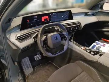 PEUGEOT NEUER 3008 GT Hybrid e-DSC6  ALCANTARA