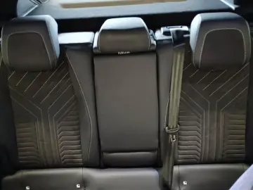 PEUGEOT NEUER 3008 GT Hybrid e-DSC6  ALCANTARA