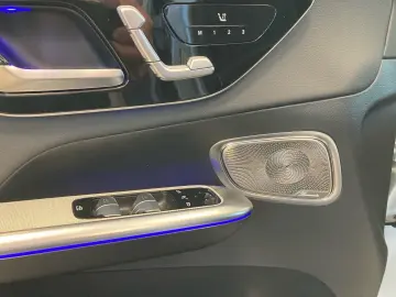 MERCEDES-BENZ GLC 200 4M AMG Plus Pano Burme HUD 360