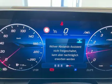 MERCEDES-BENZ GLC 200 4M AMG Plus Pano Burme HUD 360